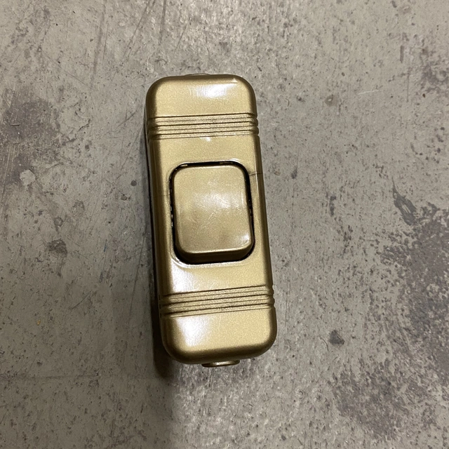 Ledningsbryter bronse