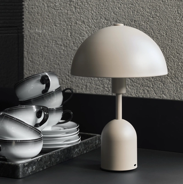 Mycena LED oppladbar bordlampe 30cm beige