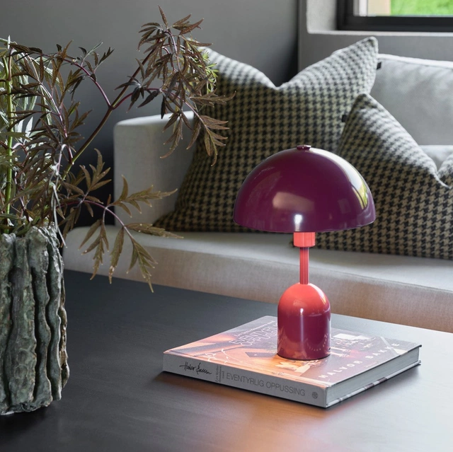 Mycena LED oppladbar bordlampe 30cm lilla