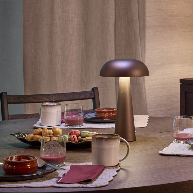 Laccaria LED oppladbar bordlampe 30cm brun