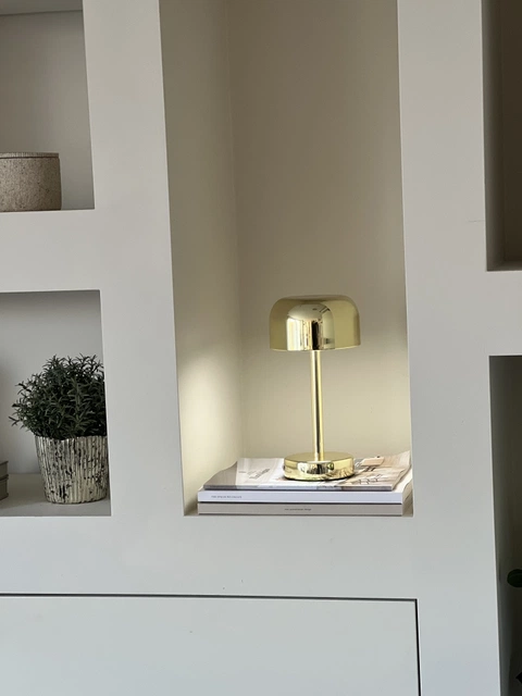 Touch LED oppladbar bordlampe 24cm gull