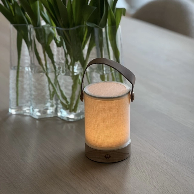 Megrez LED oppladbar bordlampe 21cm natur