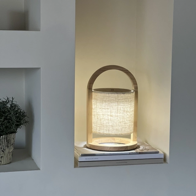 Alcor LED oppladbar bordlampe 27,5cm natur