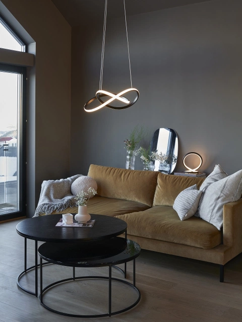 Infinity LED bordlampe 26,5cm sort