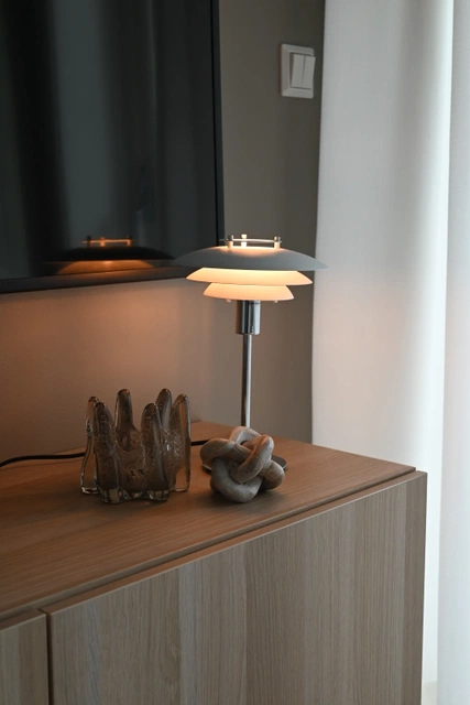 Joakim bordlampe 30cm hvit/krom