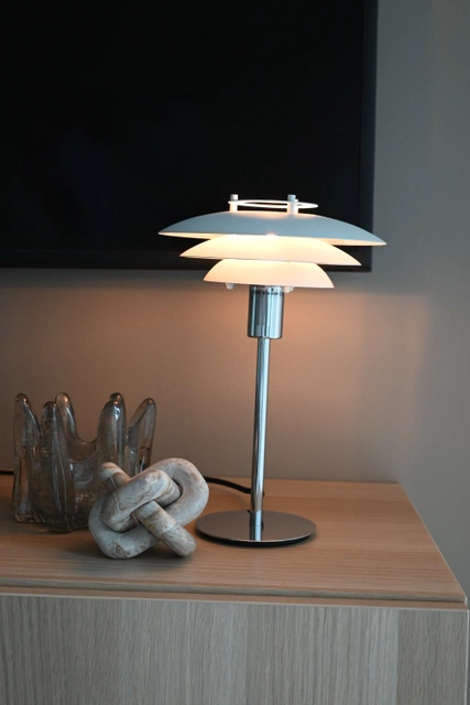 Joakim bordlampe 30cm hvit/krom