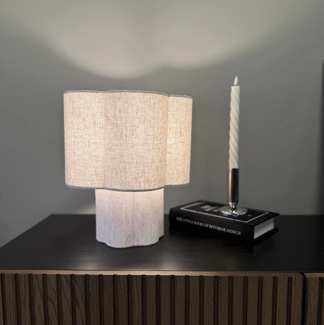 Blossom bordlampe 33cm beige