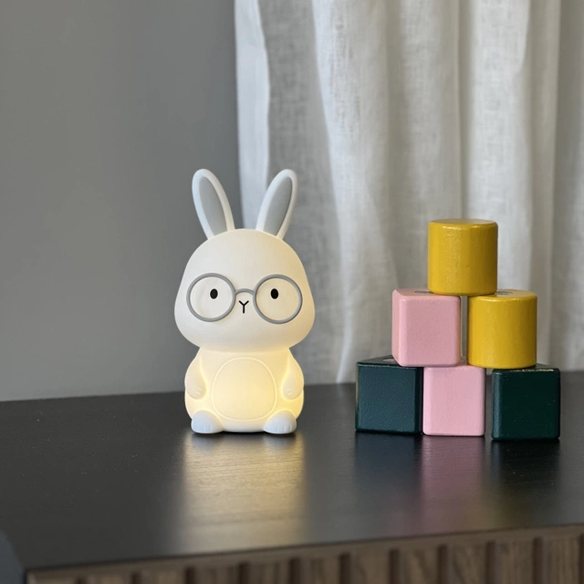 Soft Kanin LED oppladbar bordlampe 16cm hvit