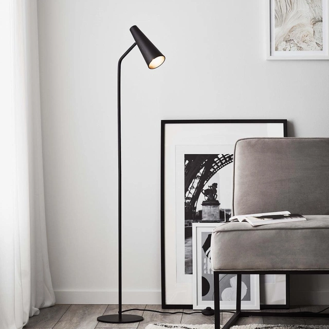 Peak gulvlampe 125cm sort