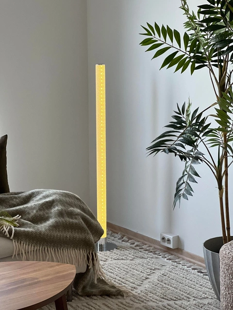 Leia LED gulvlampe 104cm RGB flerfarget