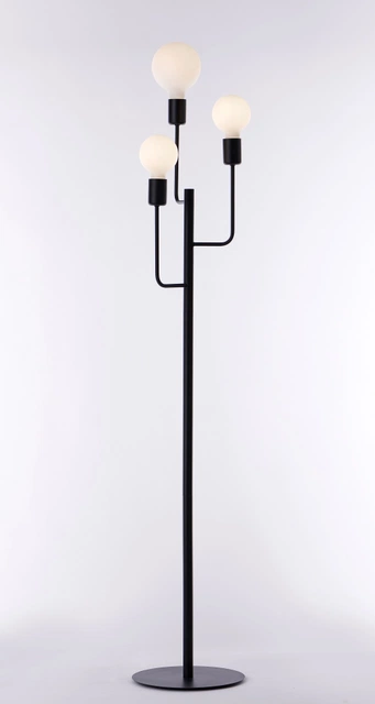 Tanum gulvlampe 144cm sort