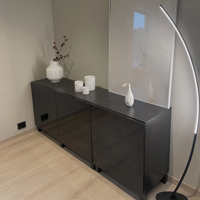 Solo LED gulvlampe 158cm sort
