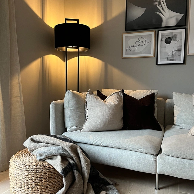 Skeikampen gulvlampe 168cm sort