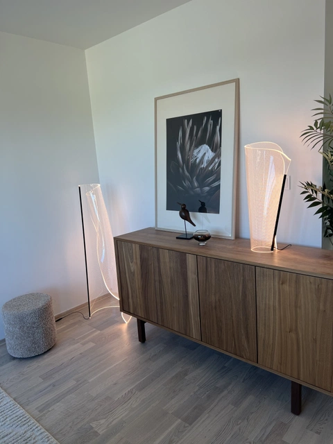 Shape LED gulvlampe 120cm klar