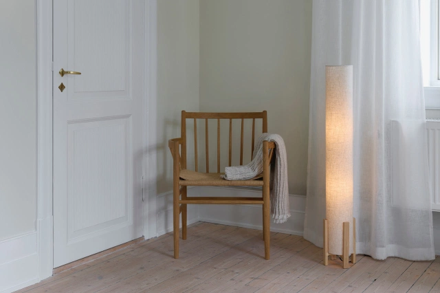 Rotunda gulvlampe 110cm natur