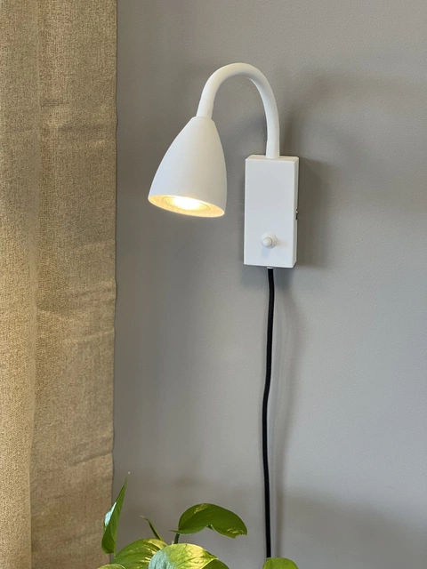 Lina Flex leselampe vegg 32cm hvit