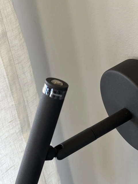 Bino LED leselampe vegg 22,5cm sort