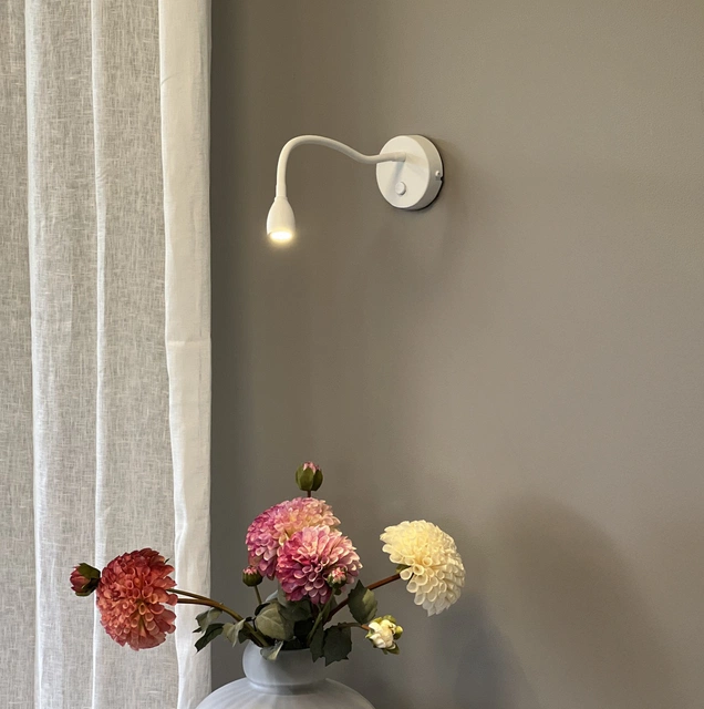 Willy LED leselampe vegg 20cm hvit