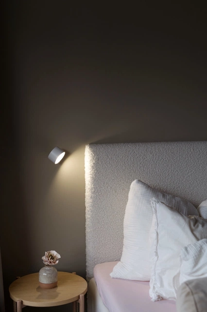Frida LED oppladbar leselampe vegg 7,5cm hvit