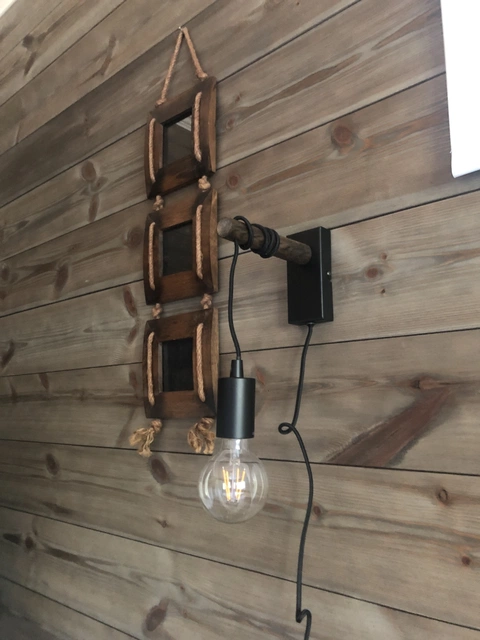 Branch vegglampe 17cm sort