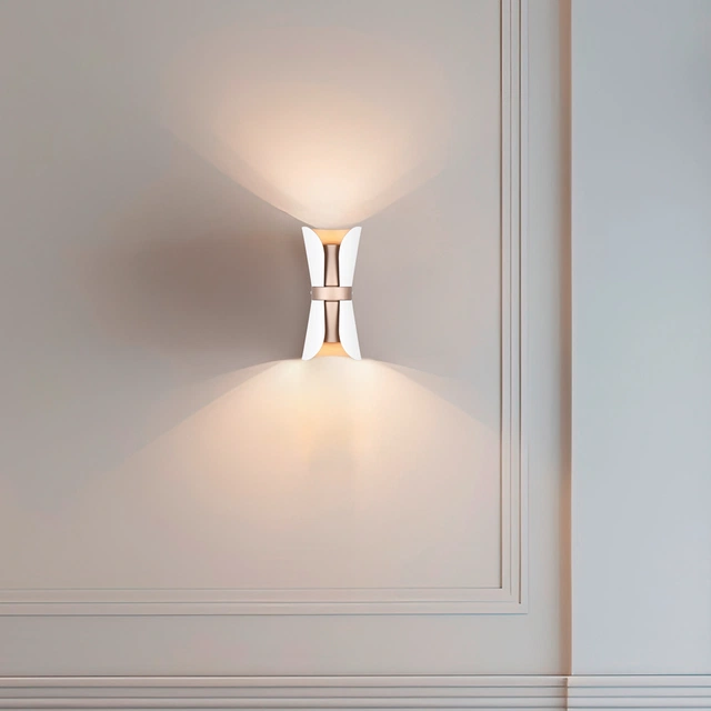 Coat vegglampe 21cm hvit