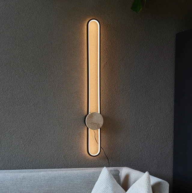 Lyon LED vegglampe 90cm sort