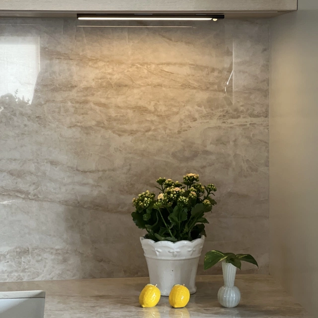 Easy LED oppladbar armatur benkbelysning 40cm sort