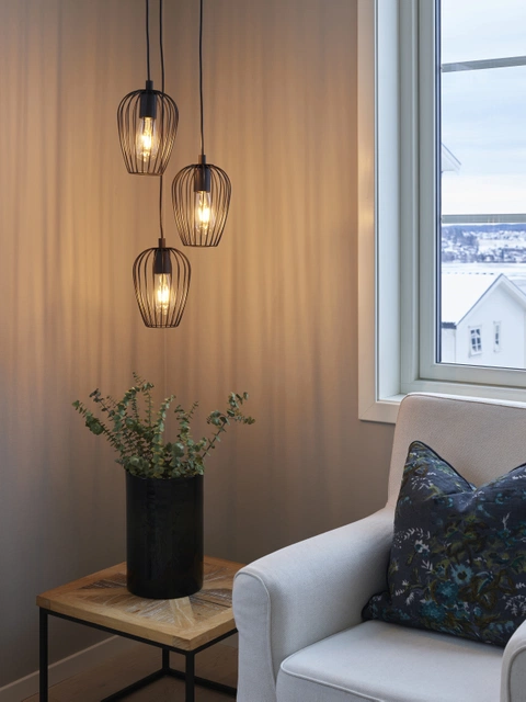 Newtown taklampe rondell 3lys 38cm sort