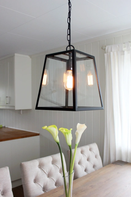Dovre pendel 28cm sort