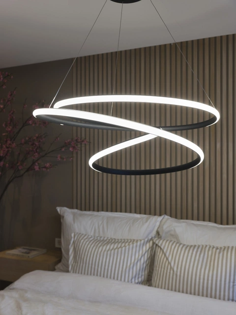 New Orleans LED taklampe 80cm sort