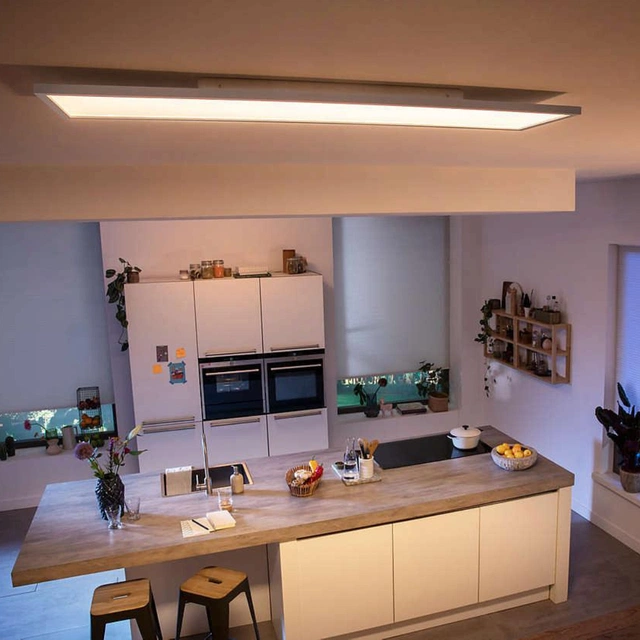 Hue Aurelle LED panel 120cm hvit