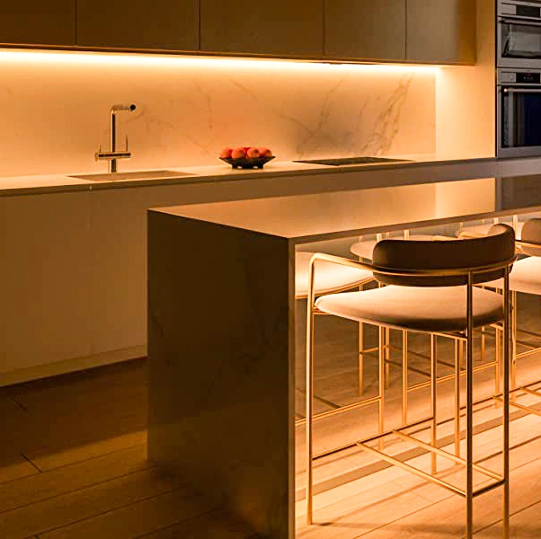 LED Strip med fjernkontroll WarmDim 5m