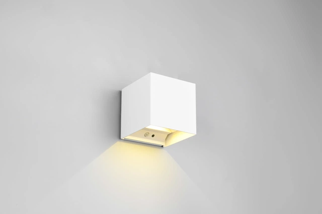 Talent LED oppladbar vegglampe IP44 10cm hvit