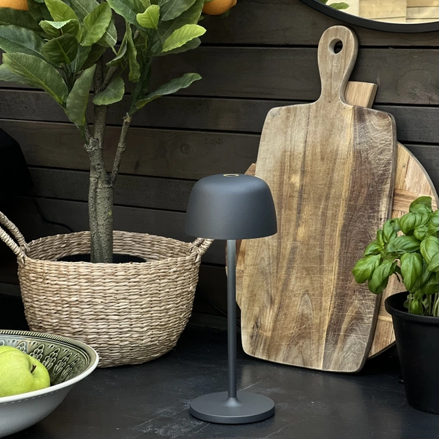 Mars LED oppladbar utelampe bord IP65 28cm grå