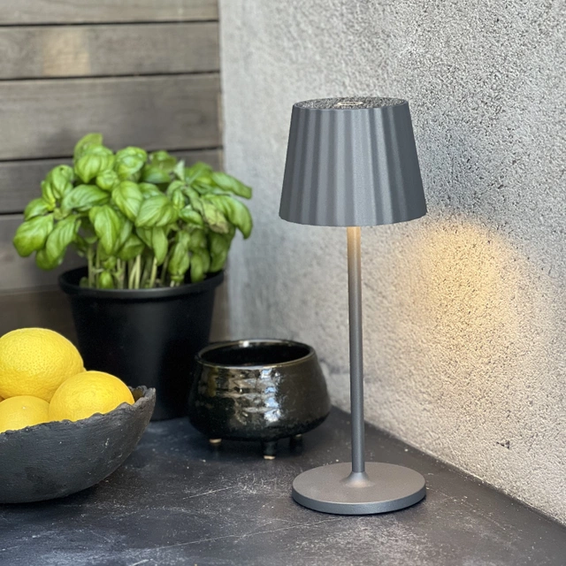 Juli LED oppladbar utelampe bord IP65 29cm grå