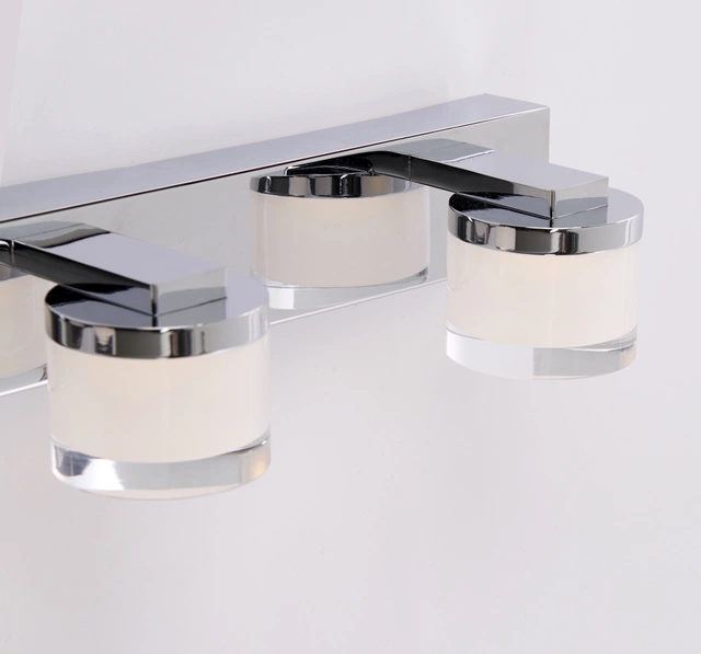 Vilmer LED vegg baderomslampe IP21 48cm krom