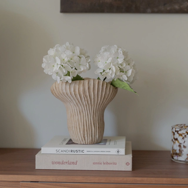 Saguaro vase 23,5cm beige