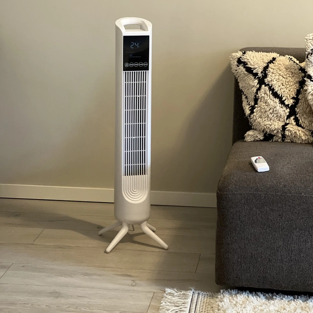 Tårnvifte med fjernkontroll 45W 80cm hvit